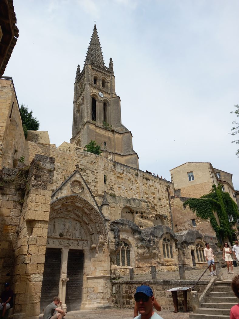 St Emilion view during a day out from the Dordogne gite